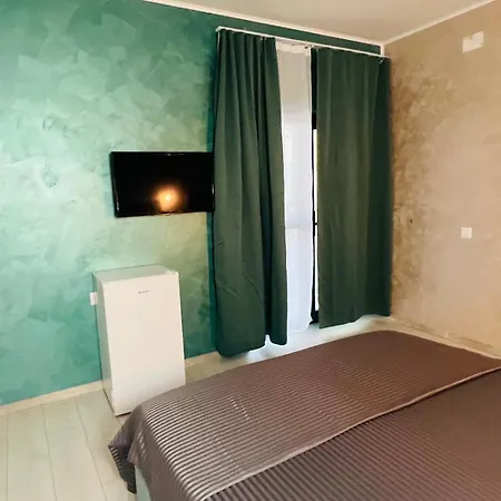 Konukevi Gold Star *